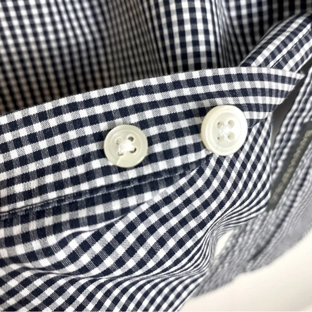 Banana Republic Gingham Button Up Shirt